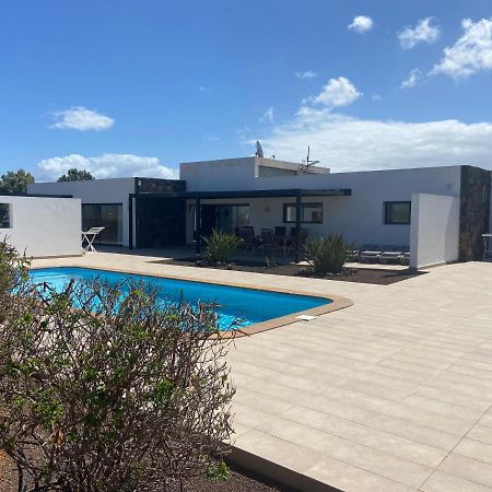 Heated & Shared Pool Villa Matriana 36A, North Shore Villas Lajares Exterior photo